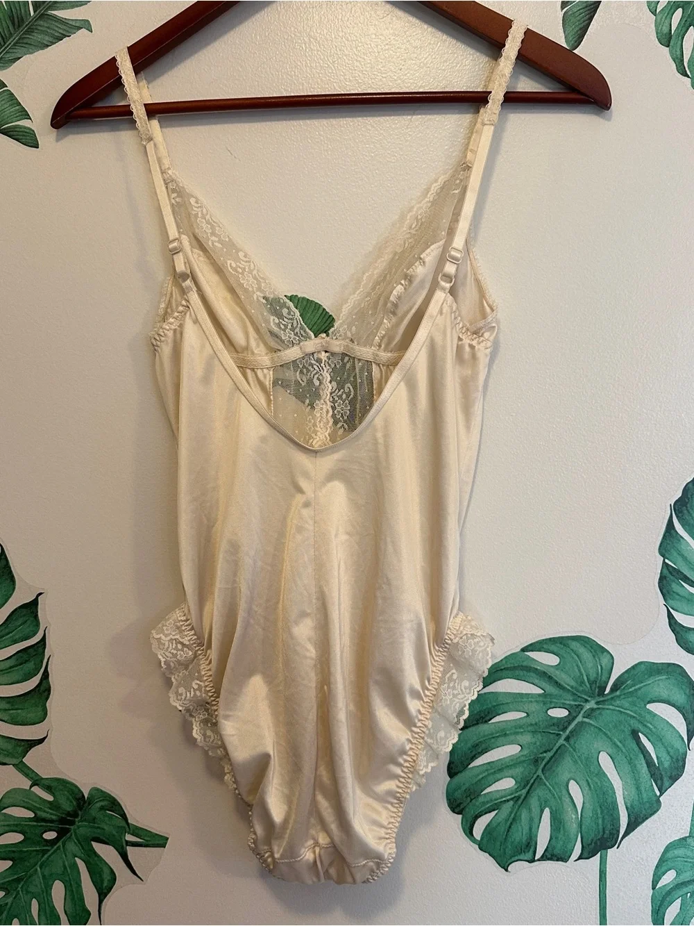 Vintage Ivory Lace Trim Satin Teddy Bodysuit - Women Intimates - Picture 4 of 5